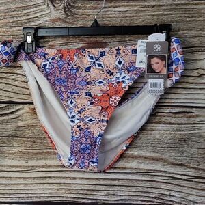 Daisy Fuentes " Woman's bikini Bottoms 👙 Size: 16 peach/blue/white NWT